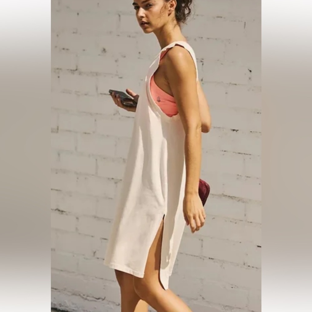 FREE PEOPLE Hot Shot Tunic Tank - Bleached Clay Retail $40 NWOT - Picture 3 of 8